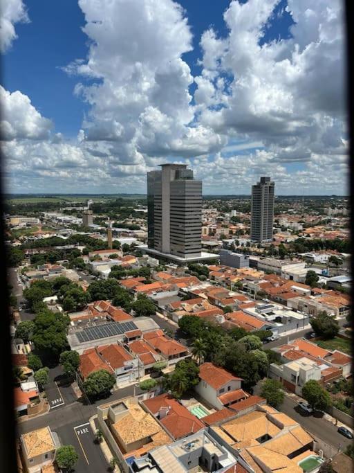 Loft Alto Padrao, Ultimo Andar Uptown C/ Garagem Apartment Araçatuba Екстериор снимка