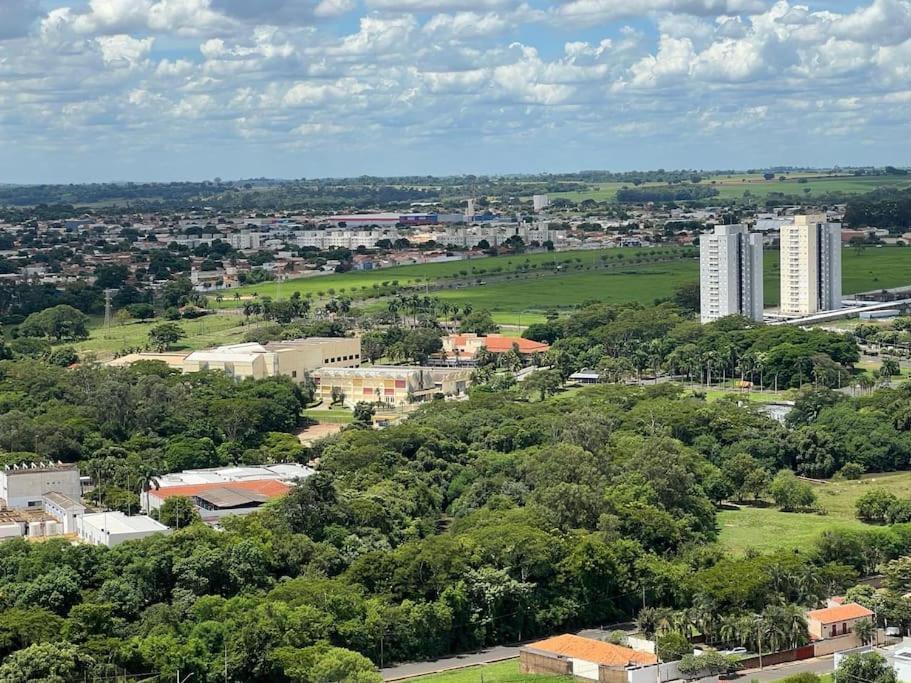 Loft Alto Padrao, Ultimo Andar Uptown C/ Garagem Apartment Araçatuba Екстериор снимка